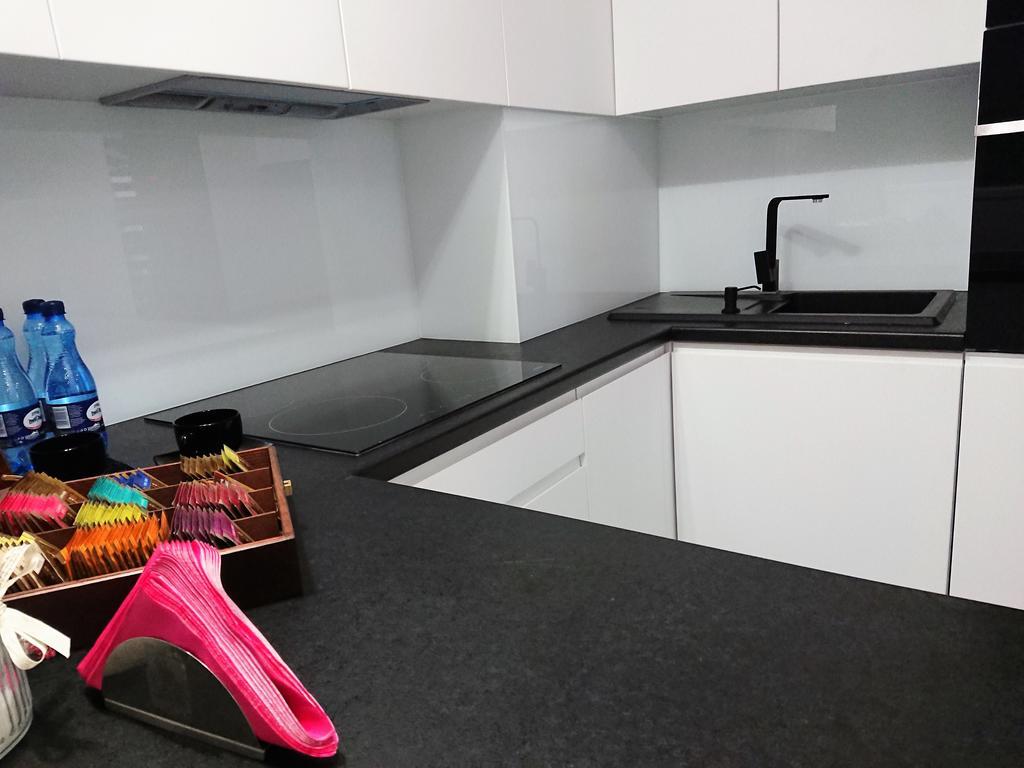 Apartament Exclusive Appartement Kielce Buitenkant foto
