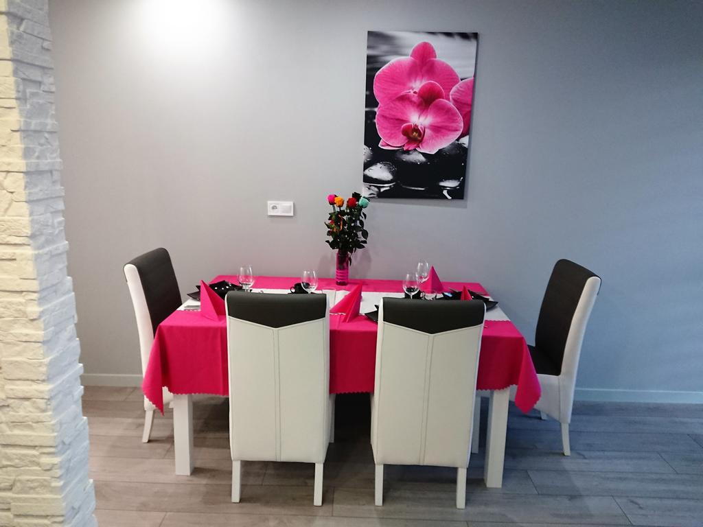 Apartament Exclusive Appartement Kielce Buitenkant foto